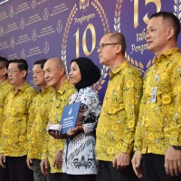 Penghargaan 5, 10, dan 15 Tahun Pengabdian Guru & Tenaga Kependidikan Sekolah Metta Maitreya